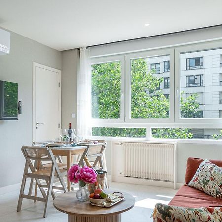 De Montescal - Hot Tub And Ac Cosy Apartment A Prime Location 40M2 Parijs Buitenkant foto